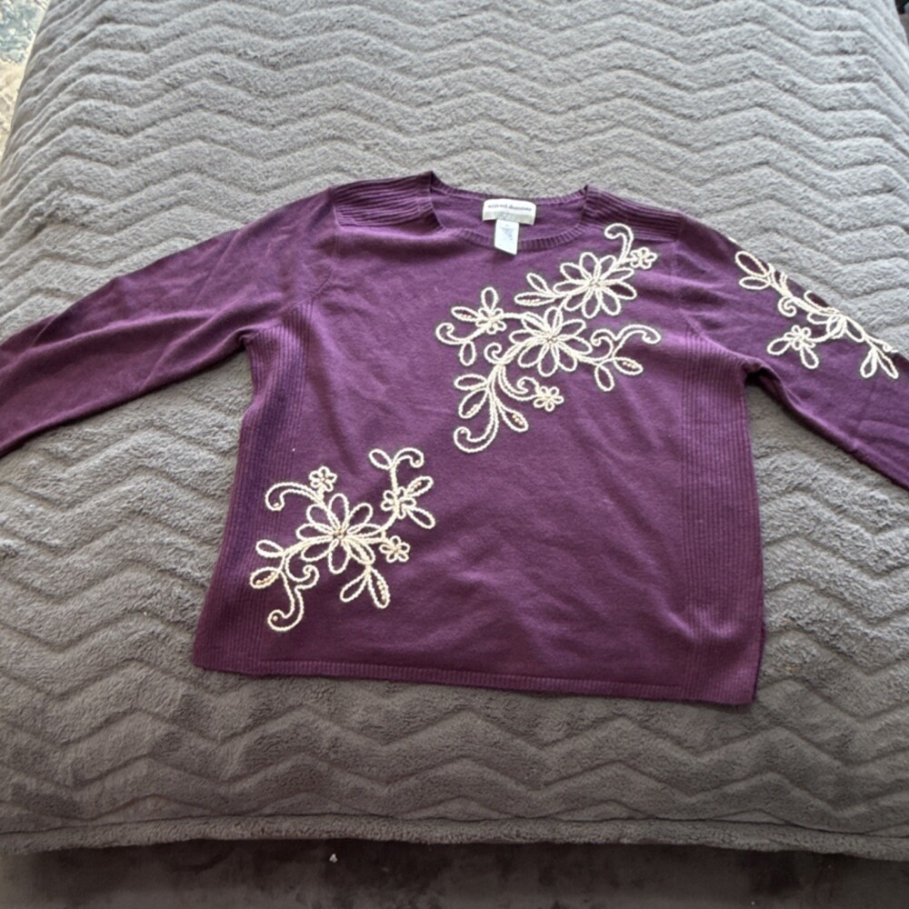 Alfred Dunner Petite PL Purple Floral Beaded Knit Pullover Sweater Crew Neck